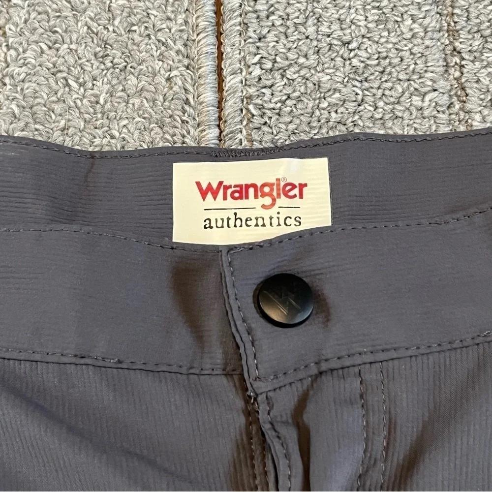 Wrangler cargo shorts